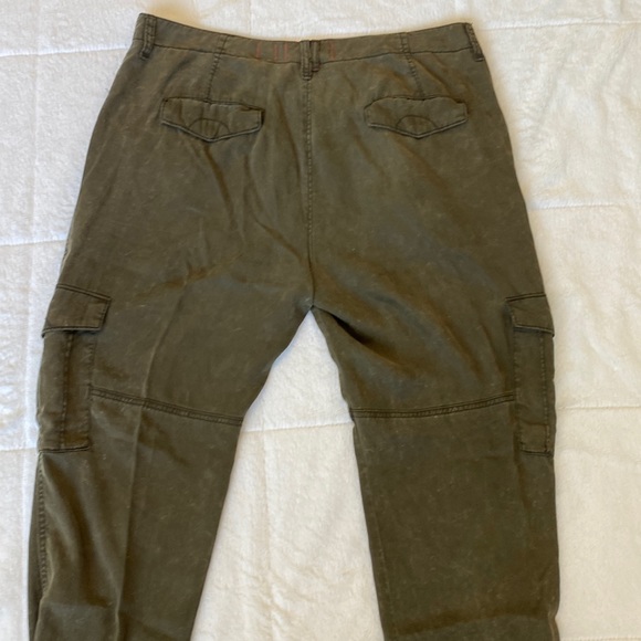 HEI HEI Anthropologie Olive pants size 31 - Picture 3 of 10